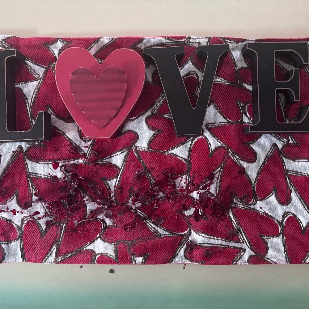 Valentines Day decor bundle | heart runner love bead garland